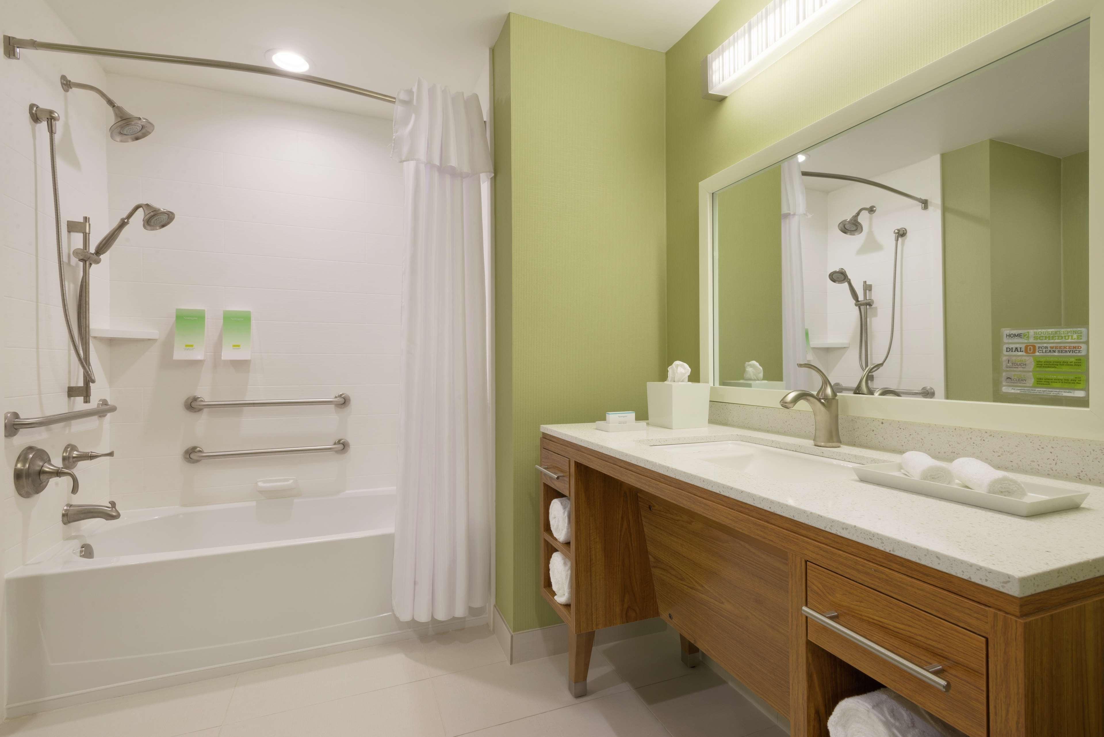 Home2 Suites By Hilton Tallahassee State Capitol Eksteriør billede