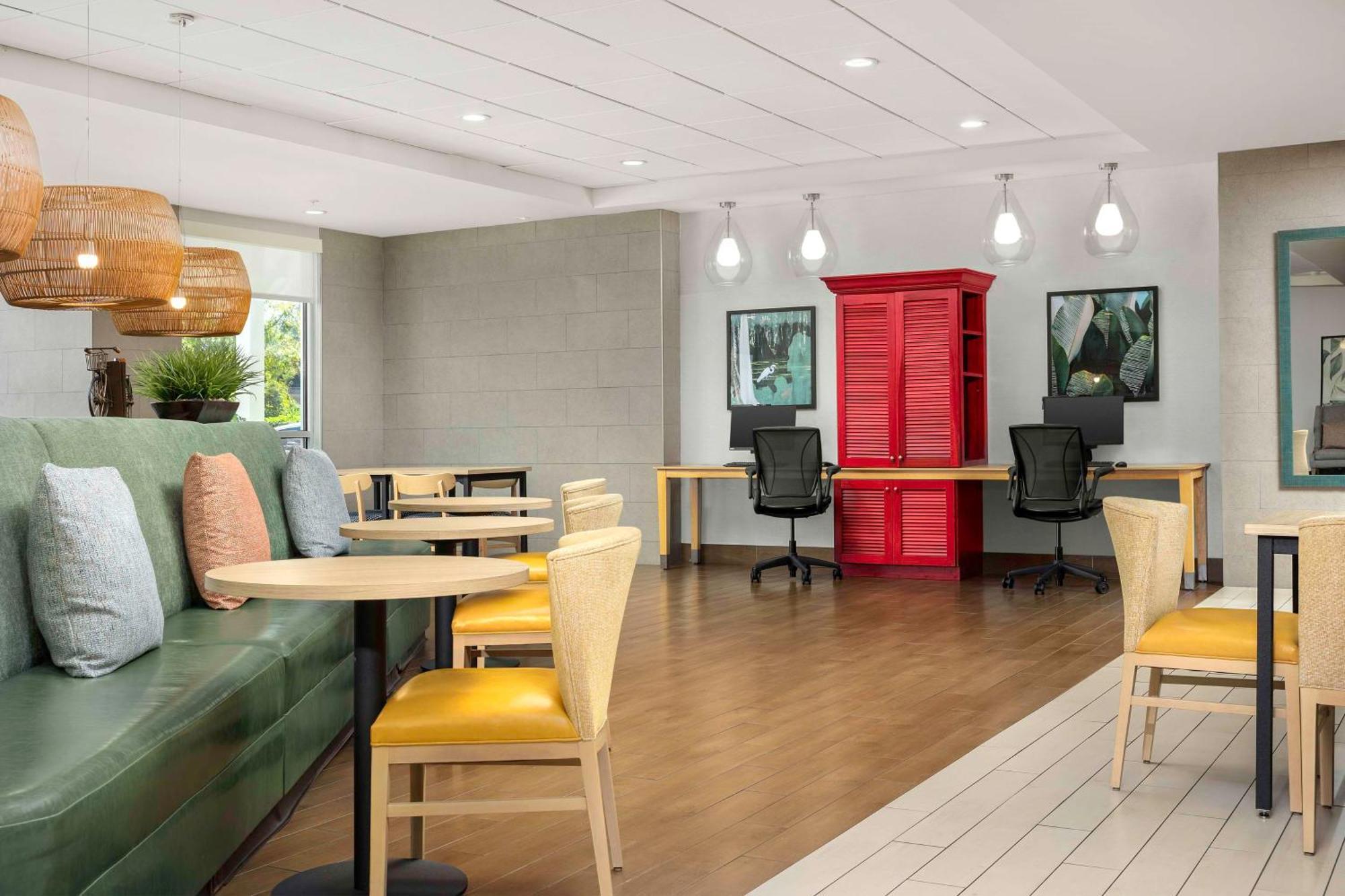 Home2 Suites By Hilton Tallahassee State Capitol Eksteriør billede